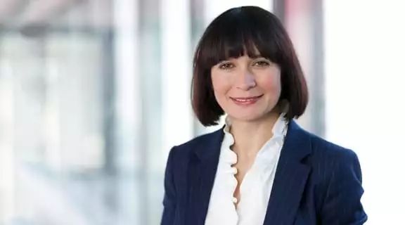 Portrait der Direktorin für Sales & Marketing, Galina Herzig